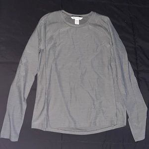 Athleta long sleeve grey shirt XS